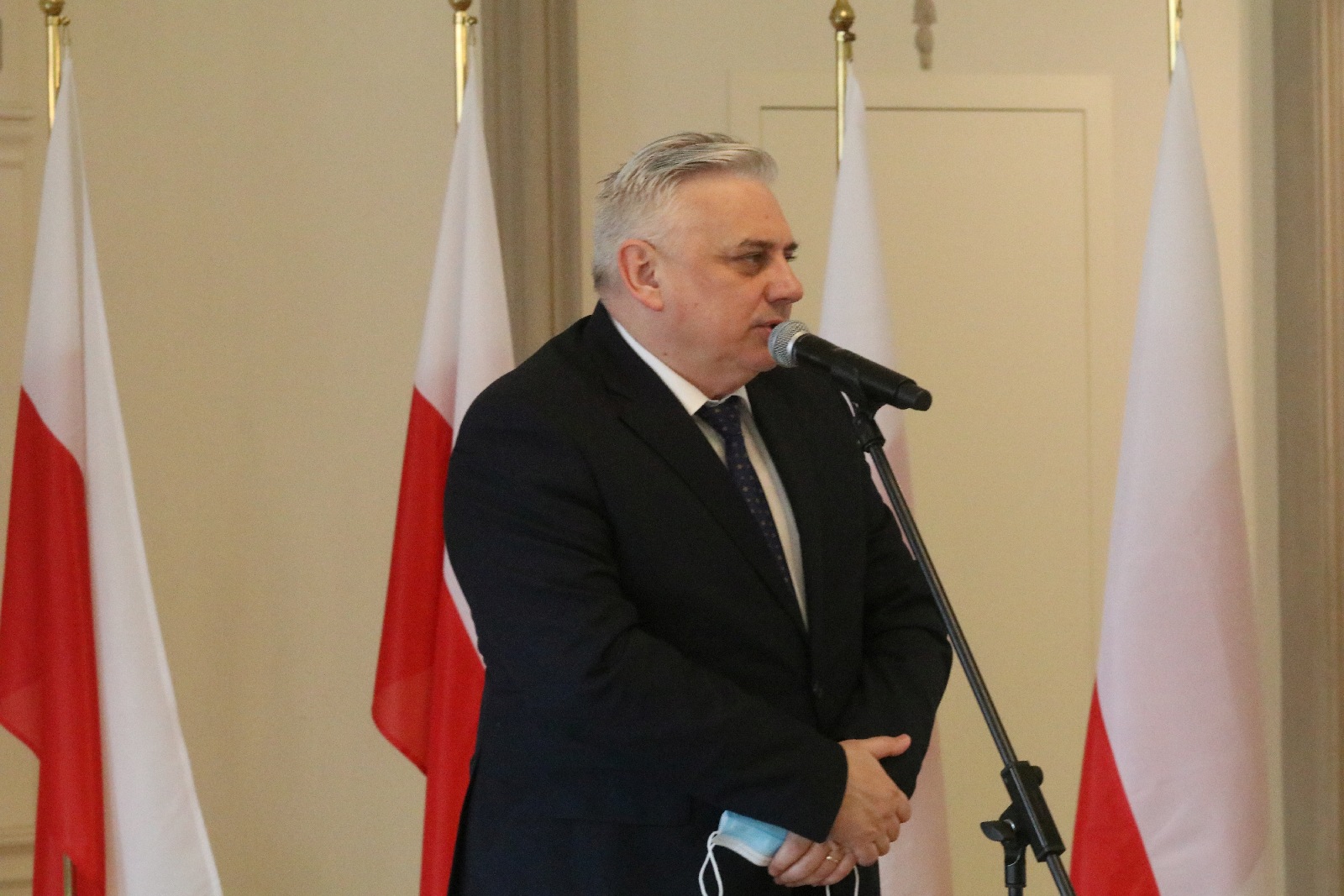 Wicewojewoda wręczył medale za długoletnią służbę