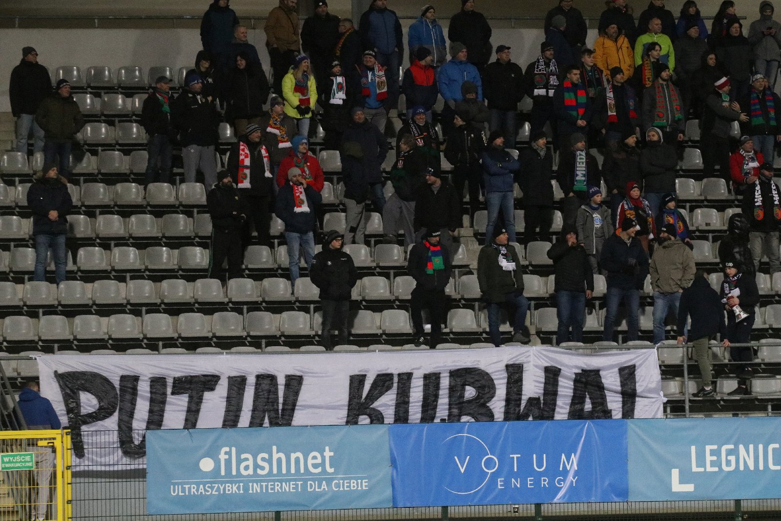 Bramki Caroliny i Mijuskovića dają Miedzi trzy punkty ze Skrą