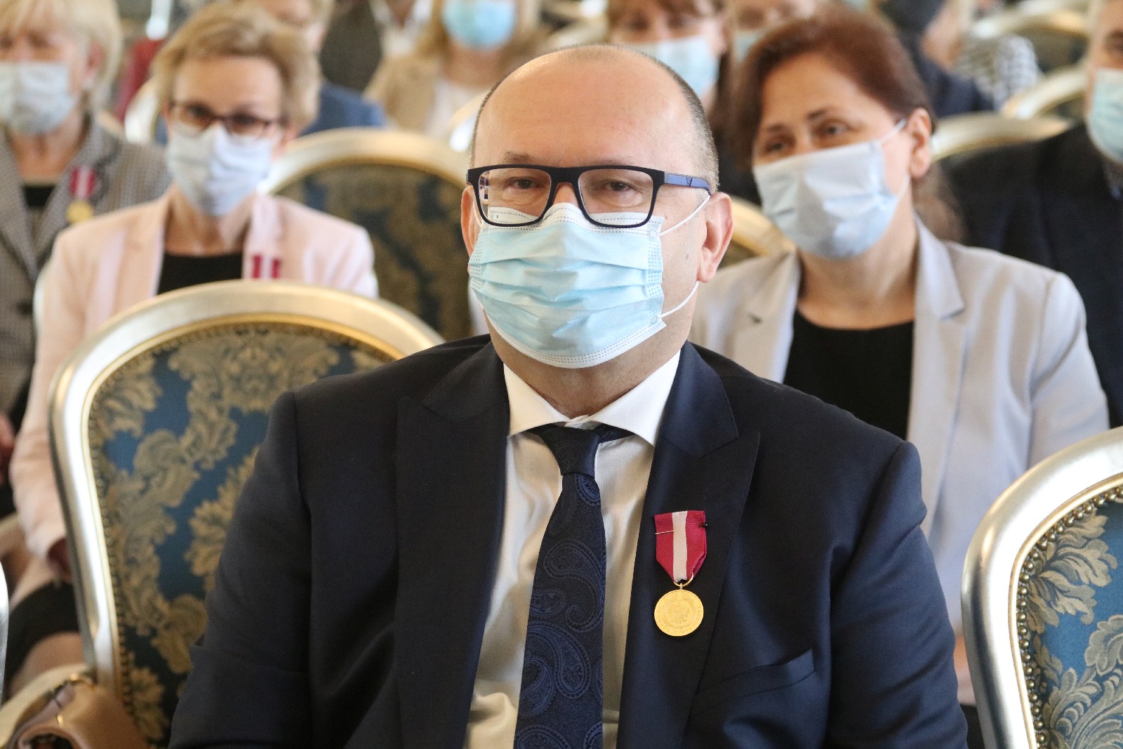 Wicewojewoda wręczył medale za długoletnią służbę