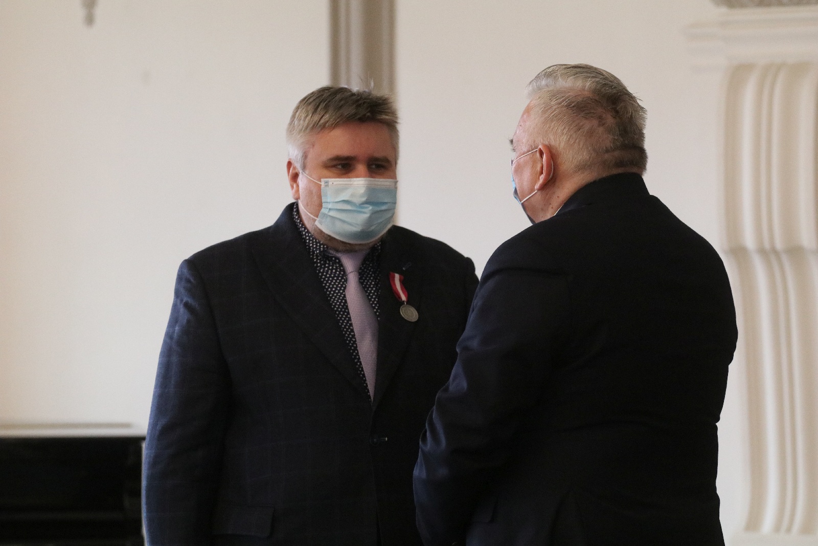 Wicewojewoda wręczył medale za długoletnią służbę