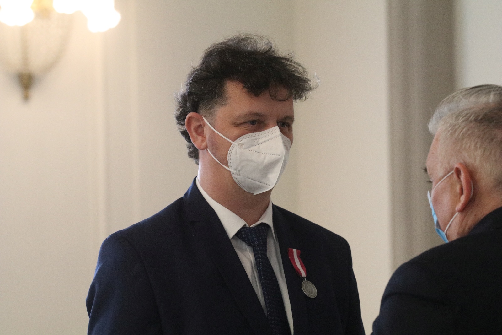 Wicewojewoda wręczył medale za długoletnią służbę