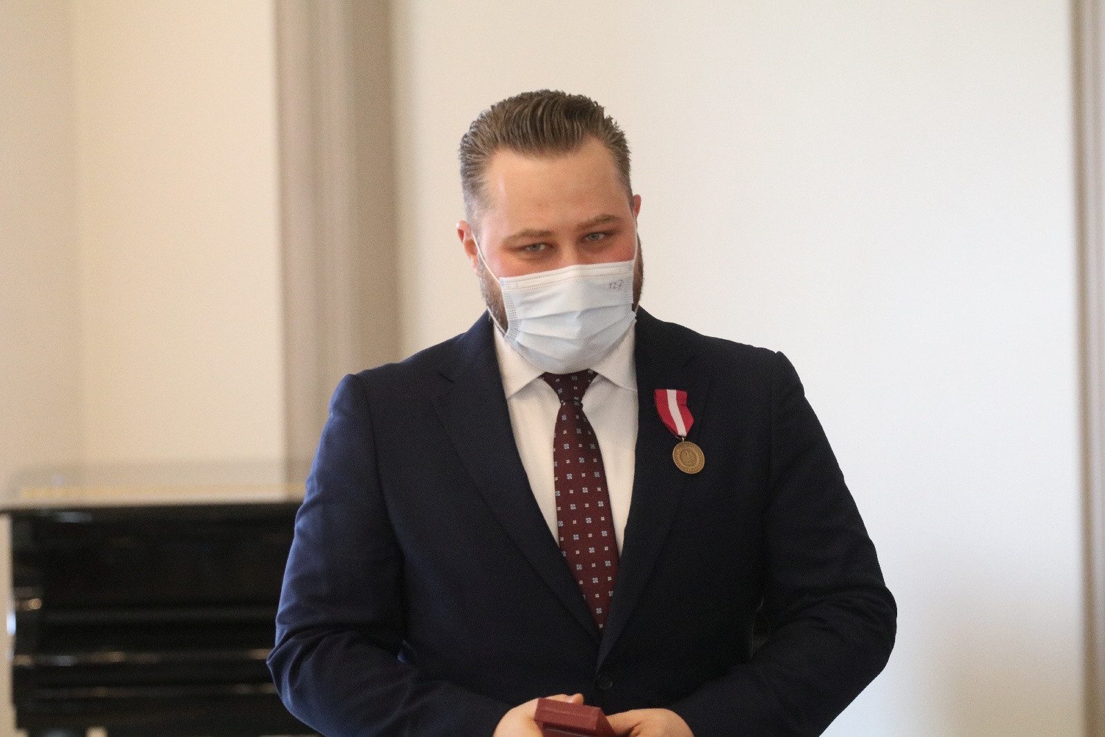 Wicewojewoda wręczył medale za długoletnią służbę