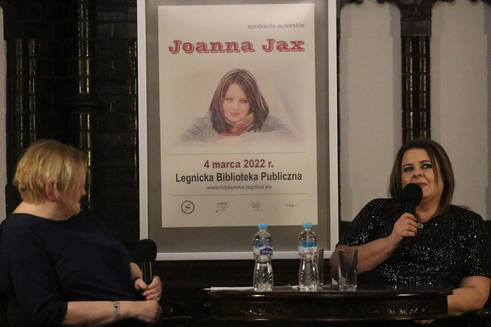 Spotkanie z Joanną Jax. Niepowtarzalna lekcja historii