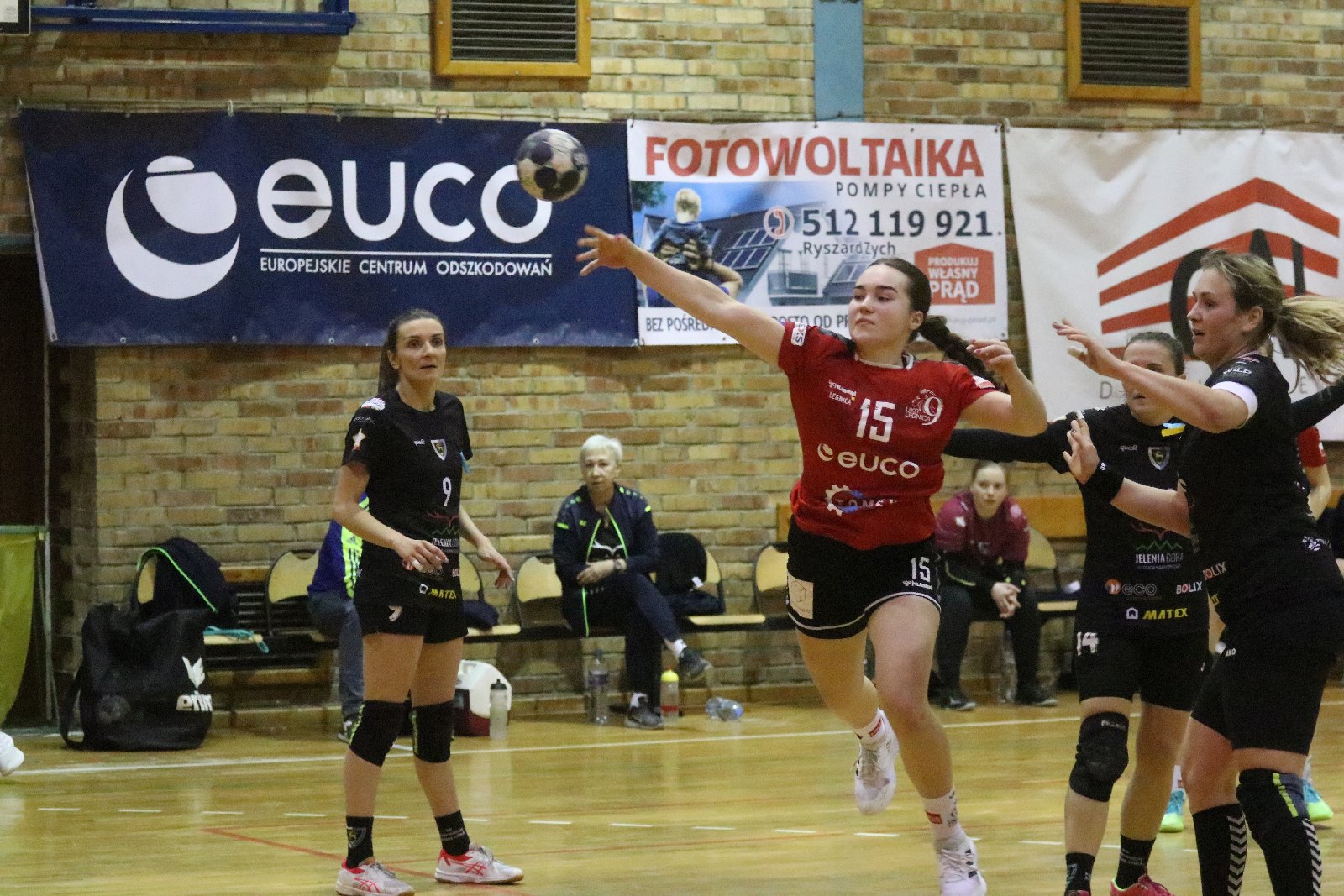 Dziewiątka Legnica przegrała z Karkonoszami Jelenia Góra