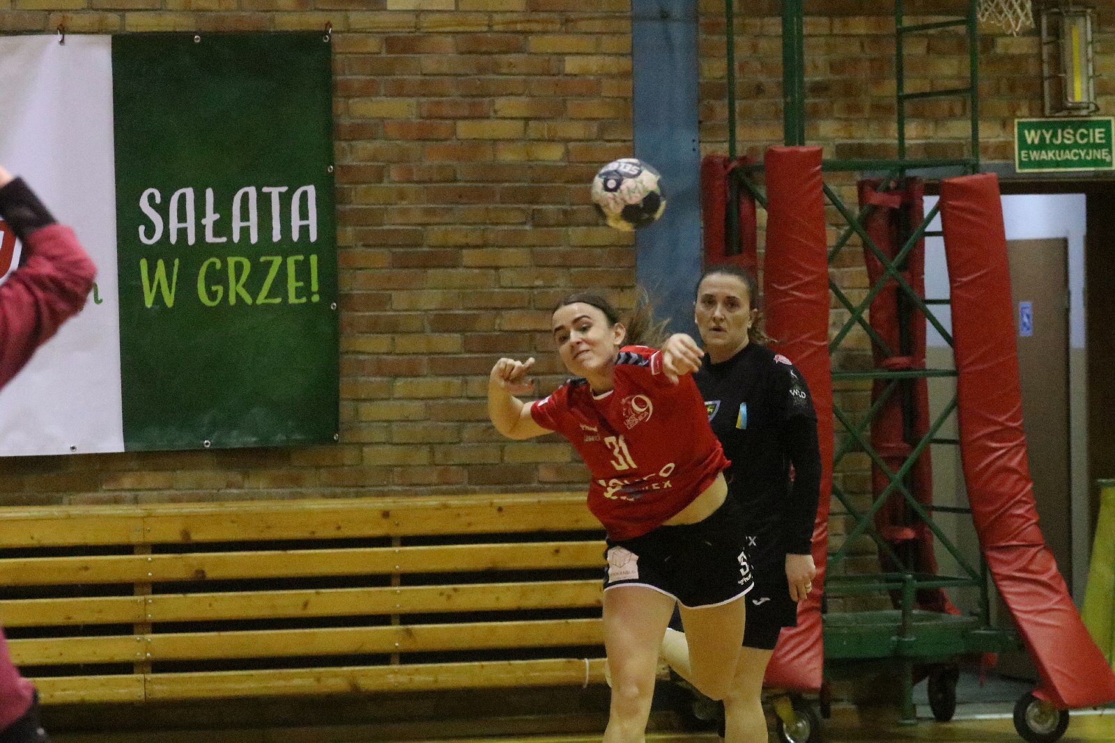 Dziewiątka Legnica przegrała z Karkonoszami Jelenia Góra