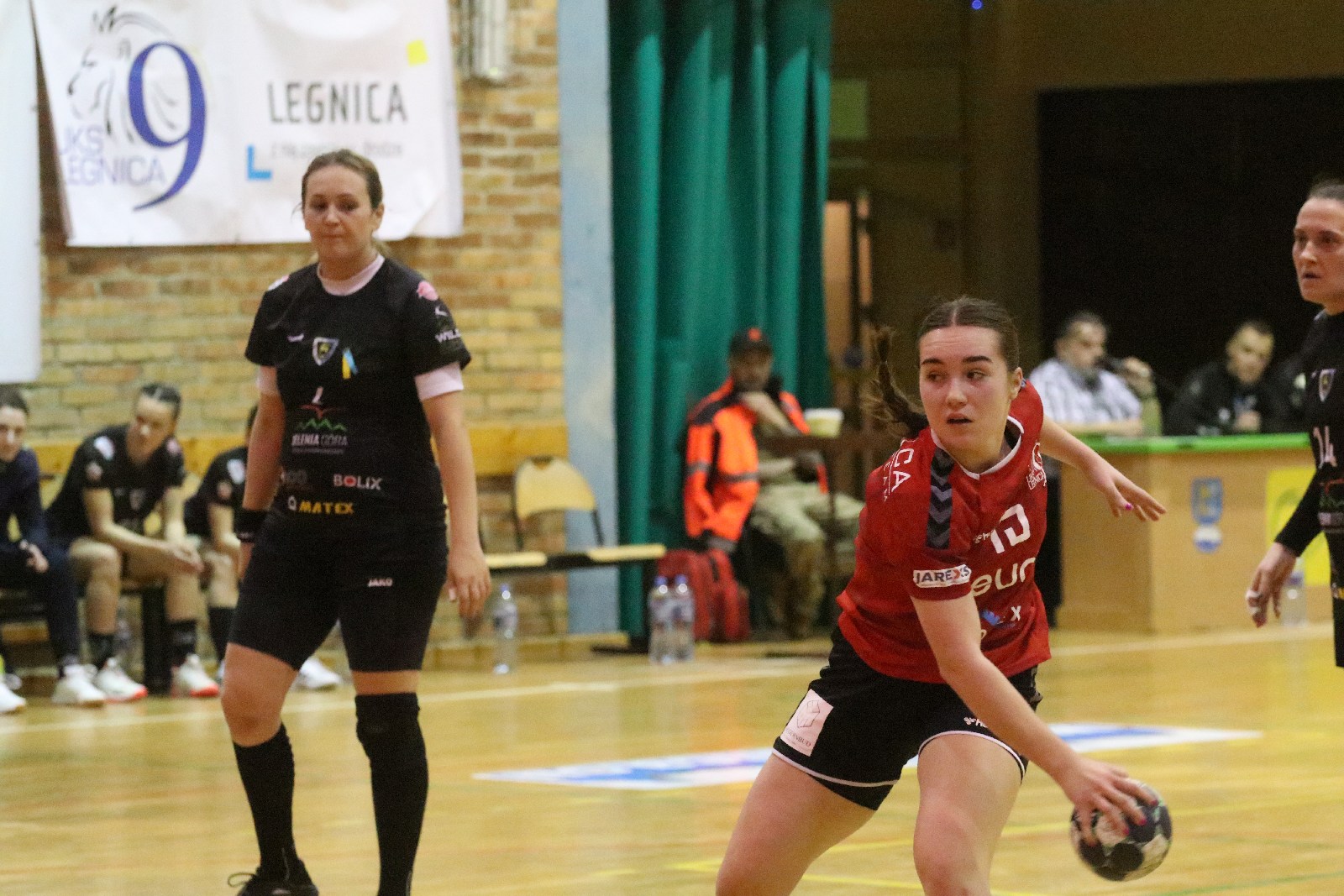 Dziewiątka Legnica przegrała z Karkonoszami Jelenia Góra