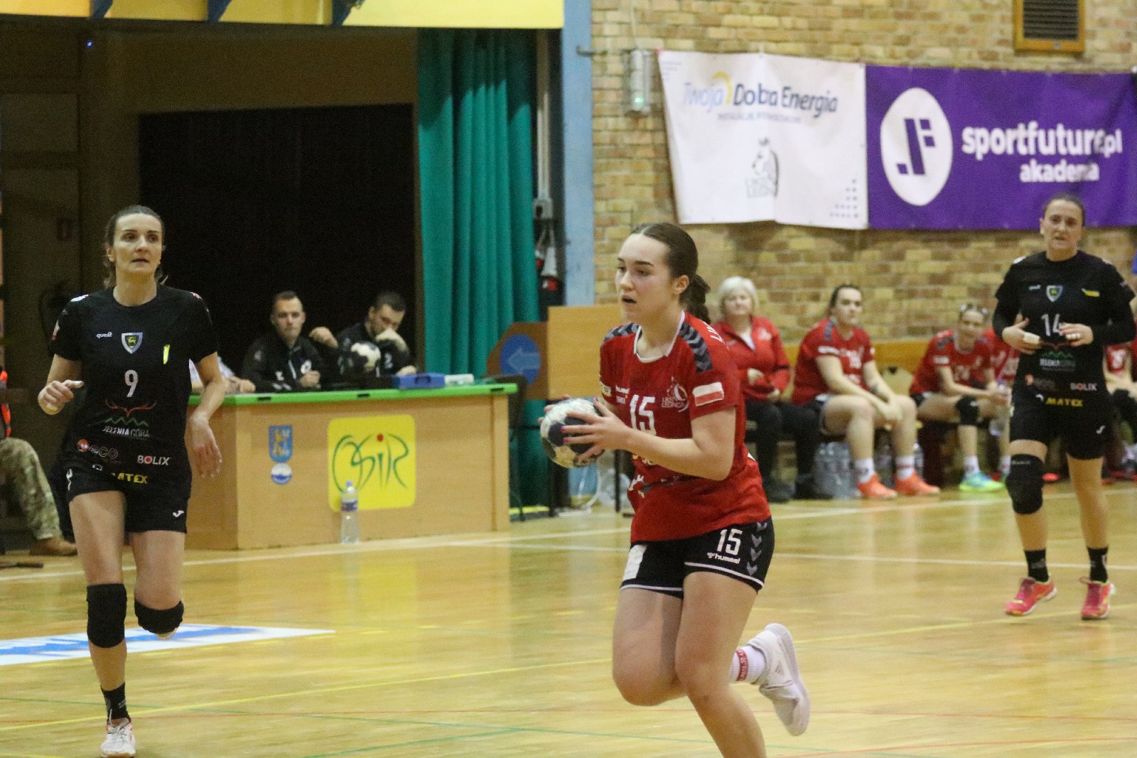 Dziewiątka Legnica przegrała z Karkonoszami Jelenia Góra