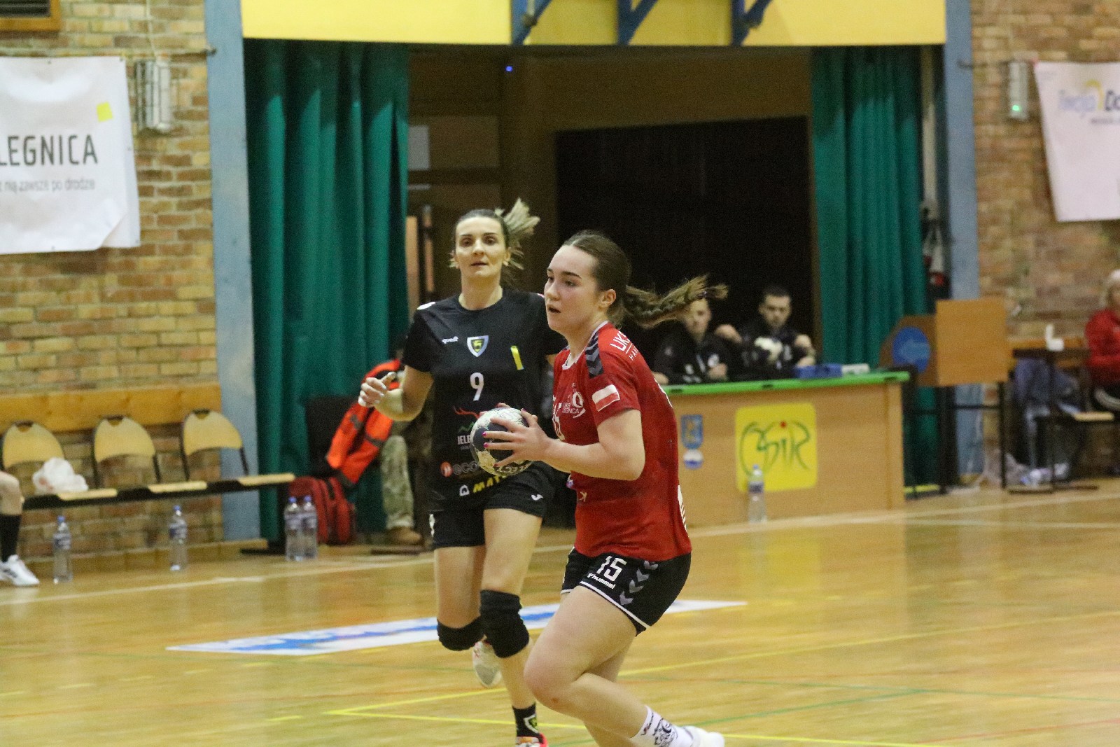 Dziewiątka Legnica przegrała z Karkonoszami Jelenia Góra