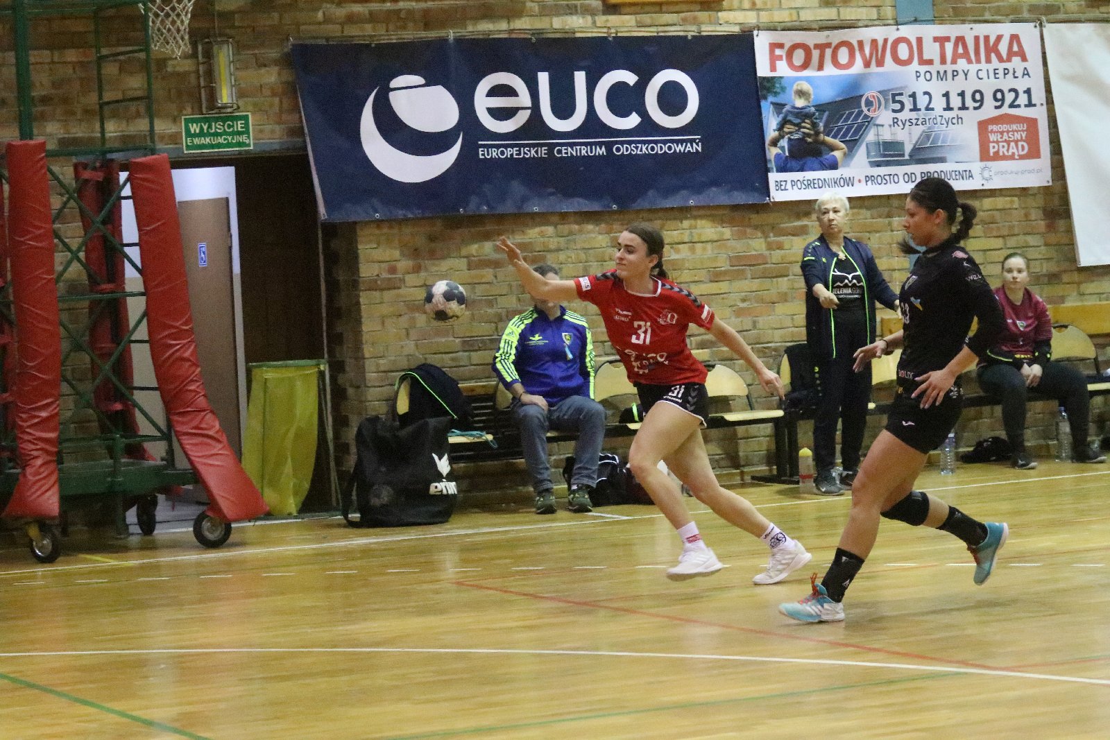 Dziewiątka Legnica przegrała z Karkonoszami Jelenia Góra