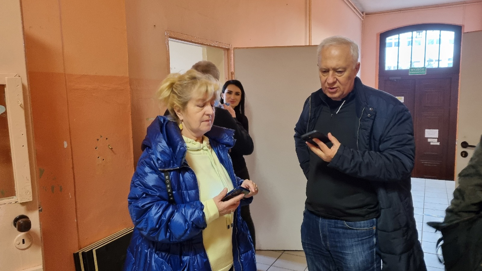 Legniczanie działają. Pomoc płynie z wszystkich stron
