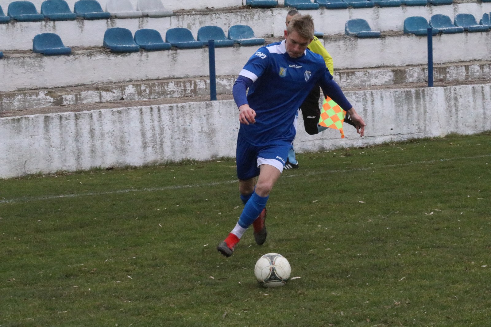 Konfeks Legnica pewnie wygrywa z LZS Byczyną