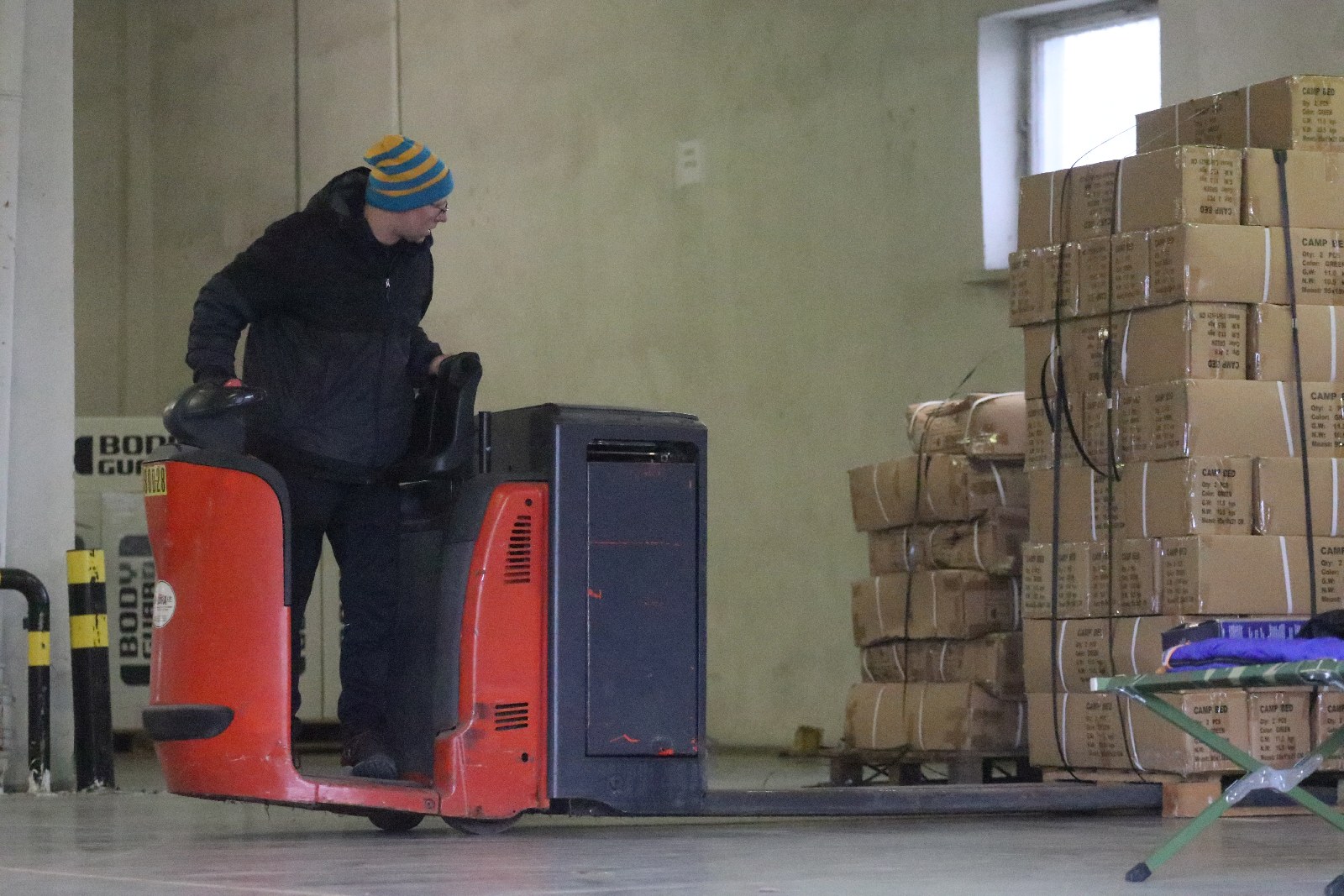 Legniczanie działają. Pomoc płynie z wszystkich stron