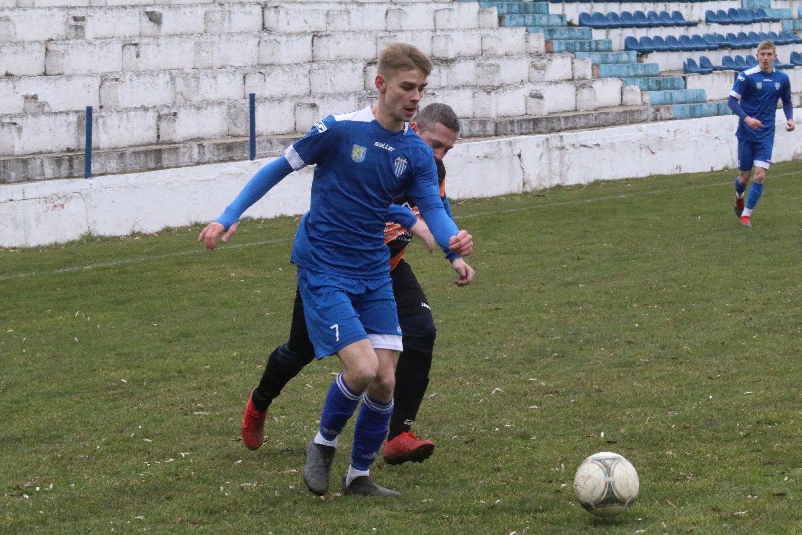 Konfeks Legnica pewnie wygrywa z LZS Byczyną