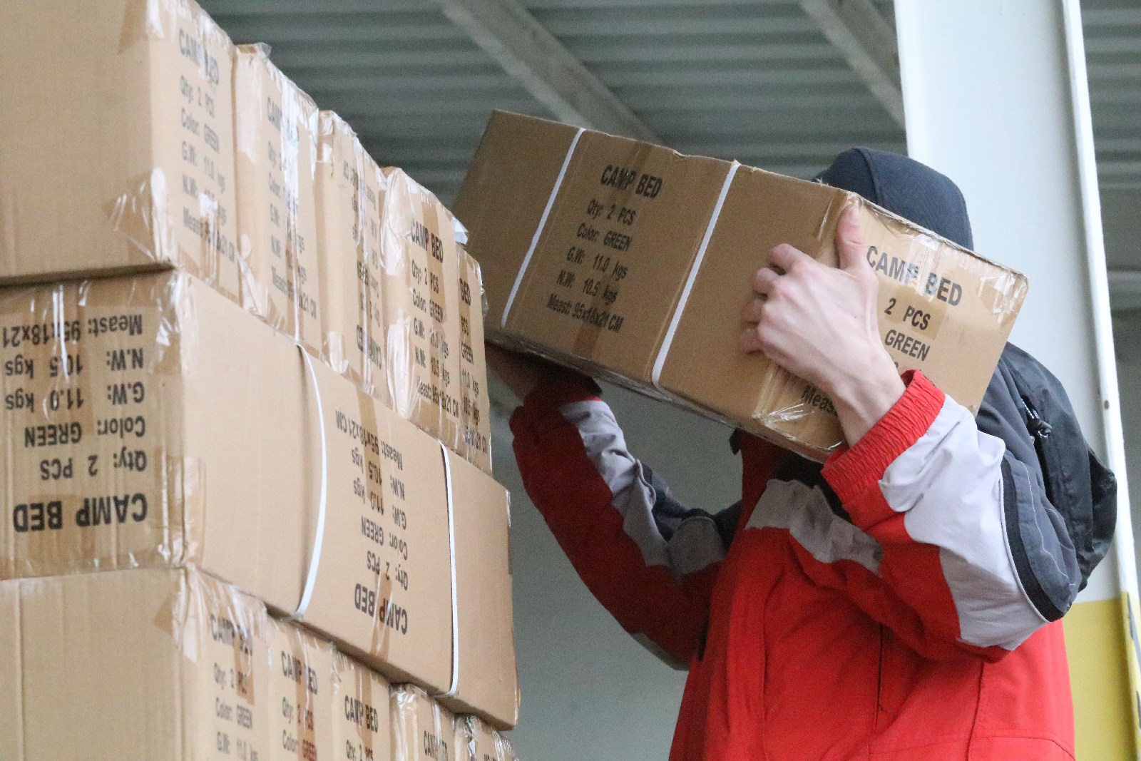 Legniczanie działają. Pomoc płynie z wszystkich stron