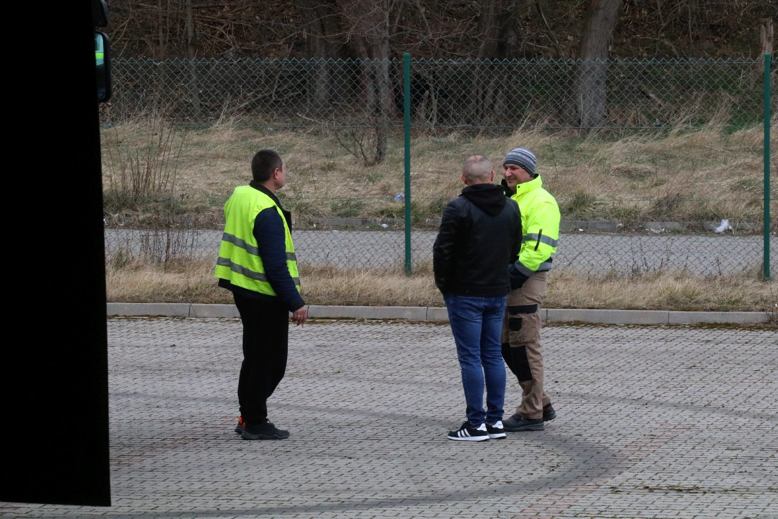 Legniczanie działają. Pomoc płynie z wszystkich stron