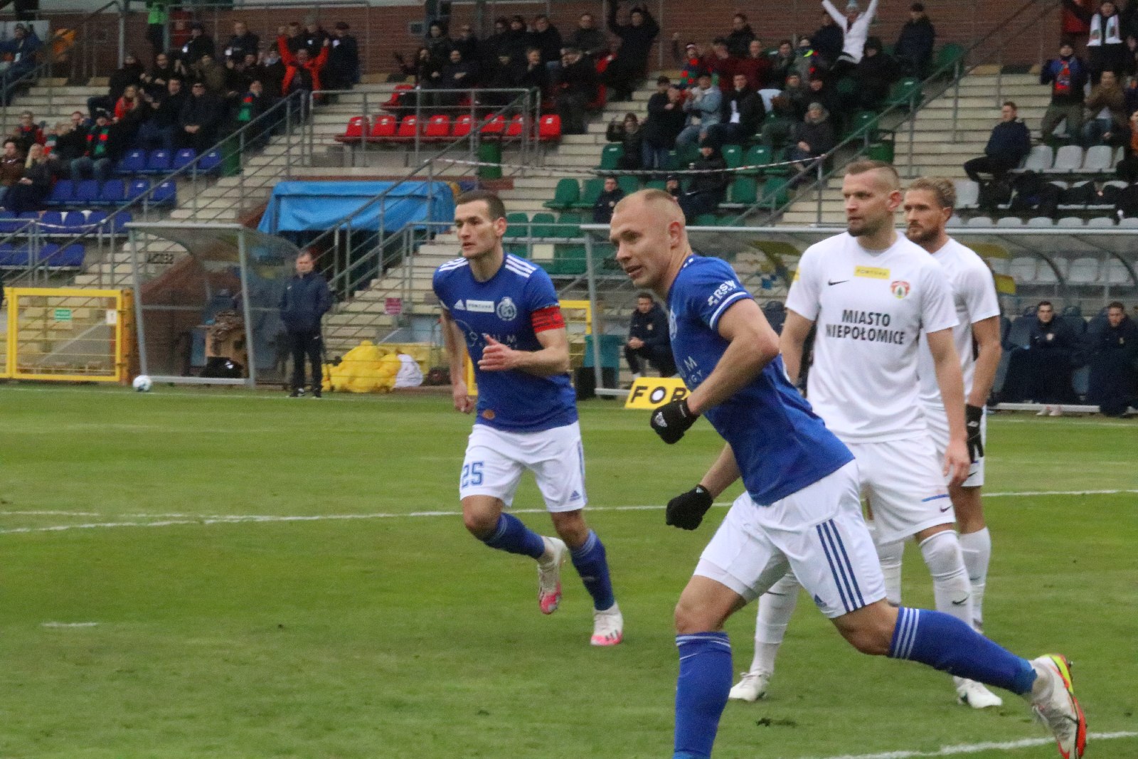 Kolejne zwycięstwo Miedzi Legnica po koncercie Makucha