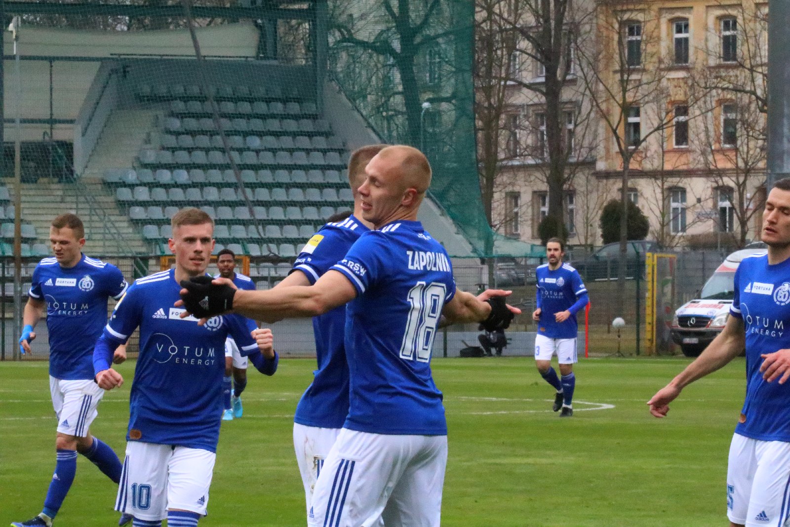 Kolejne zwycięstwo Miedzi Legnica po koncercie Makucha
