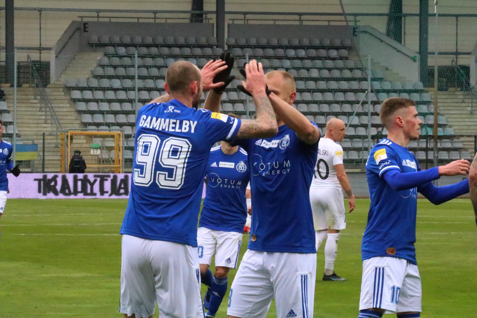 Kolejne zwycięstwo Miedzi Legnica po koncercie Makucha