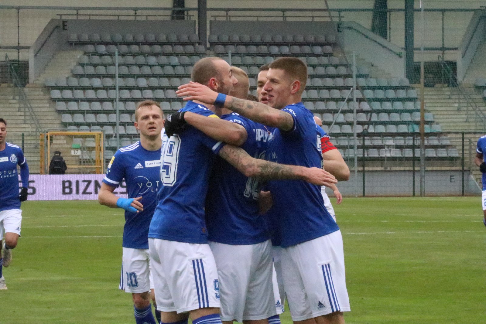 Kolejne zwycięstwo Miedzi Legnica po koncercie Makucha