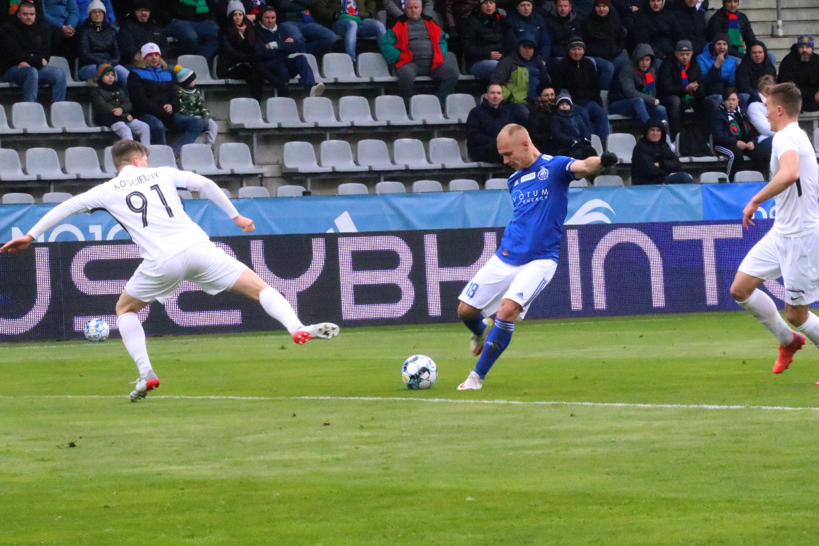 Kolejne zwycięstwo Miedzi Legnica po koncercie Makucha