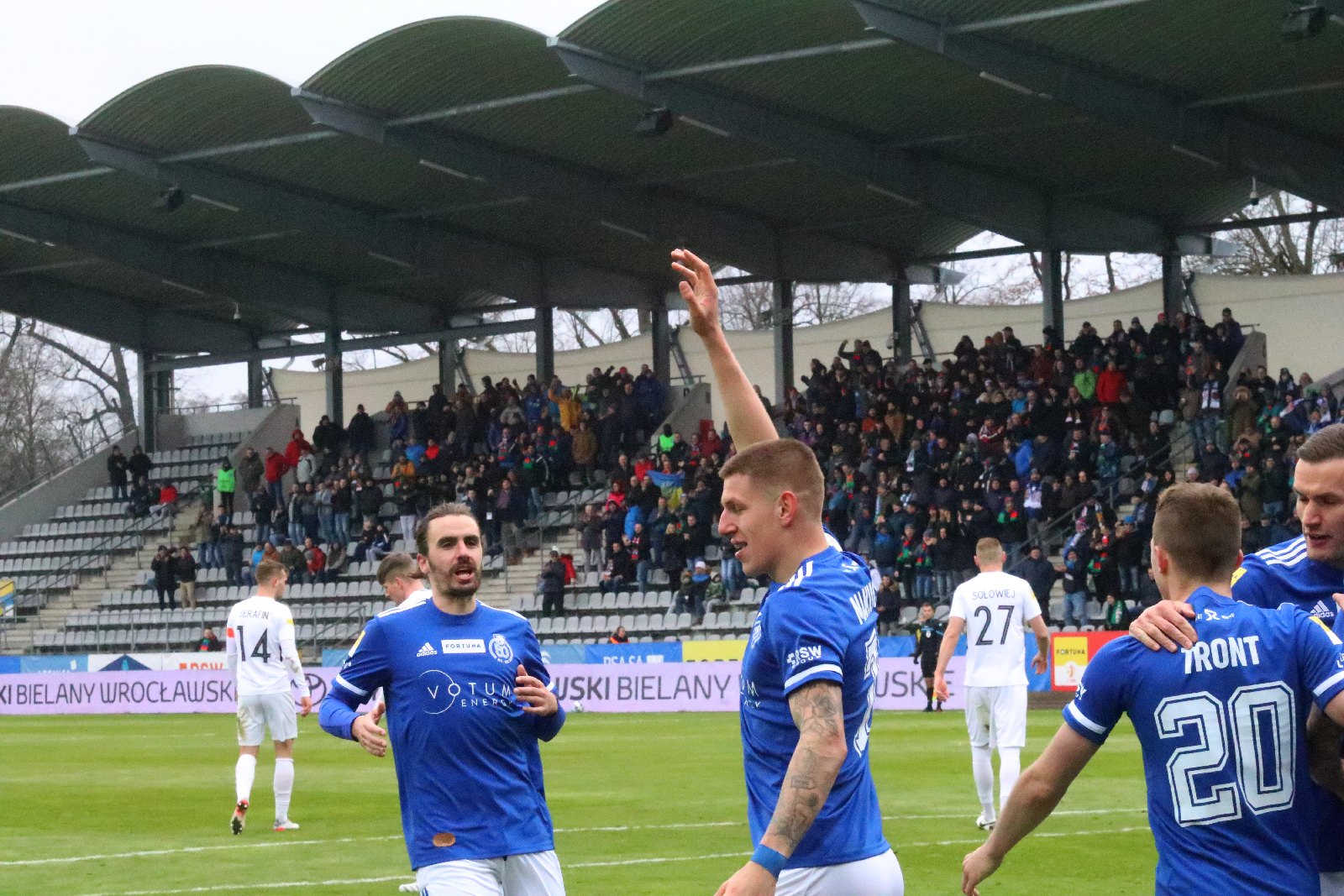 Kolejne zwycięstwo Miedzi Legnica po koncercie Makucha