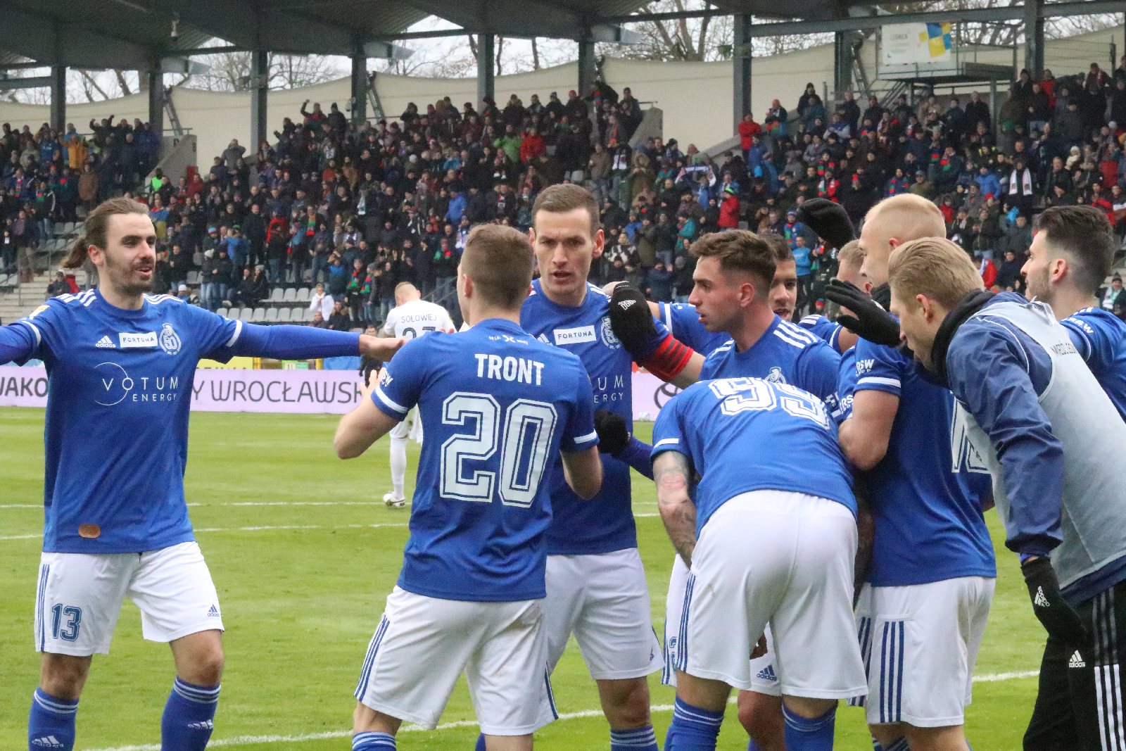 Kolejne zwycięstwo Miedzi Legnica po koncercie Makucha