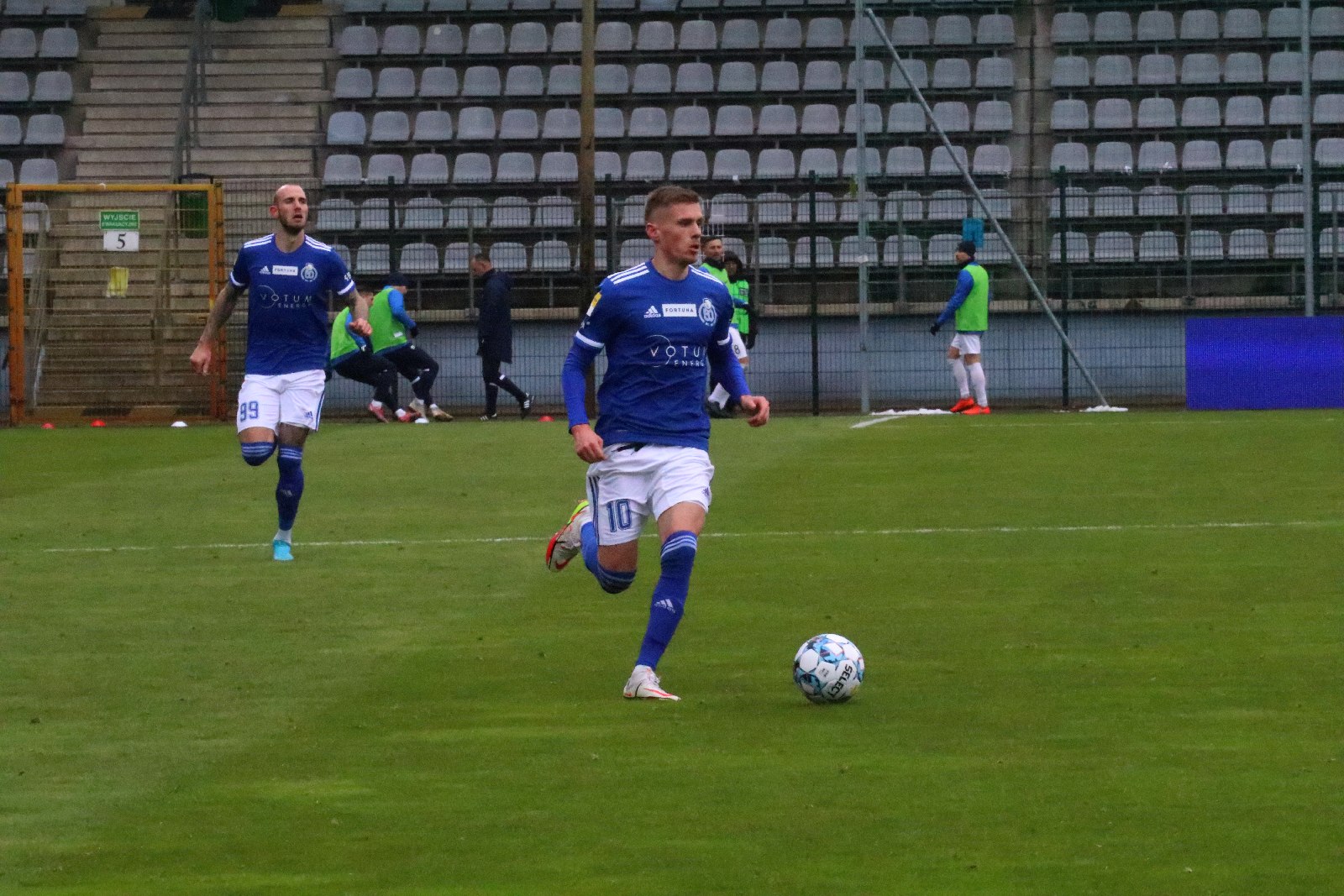 Kolejne zwycięstwo Miedzi Legnica po koncercie Makucha