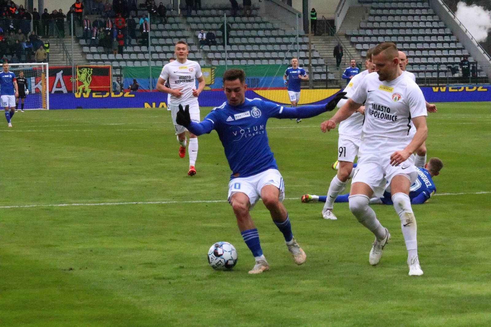 Kolejne zwycięstwo Miedzi Legnica po koncercie Makucha