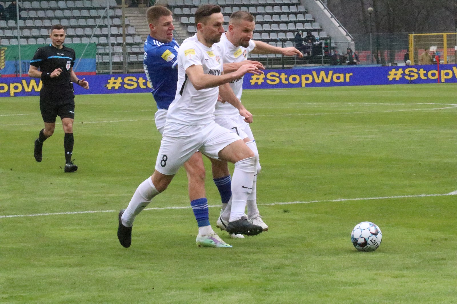 Kolejne zwycięstwo Miedzi Legnica po koncercie Makucha