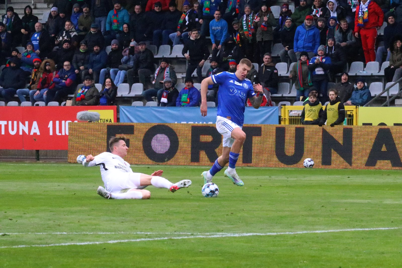 Kolejne zwycięstwo Miedzi Legnica po koncercie Makucha