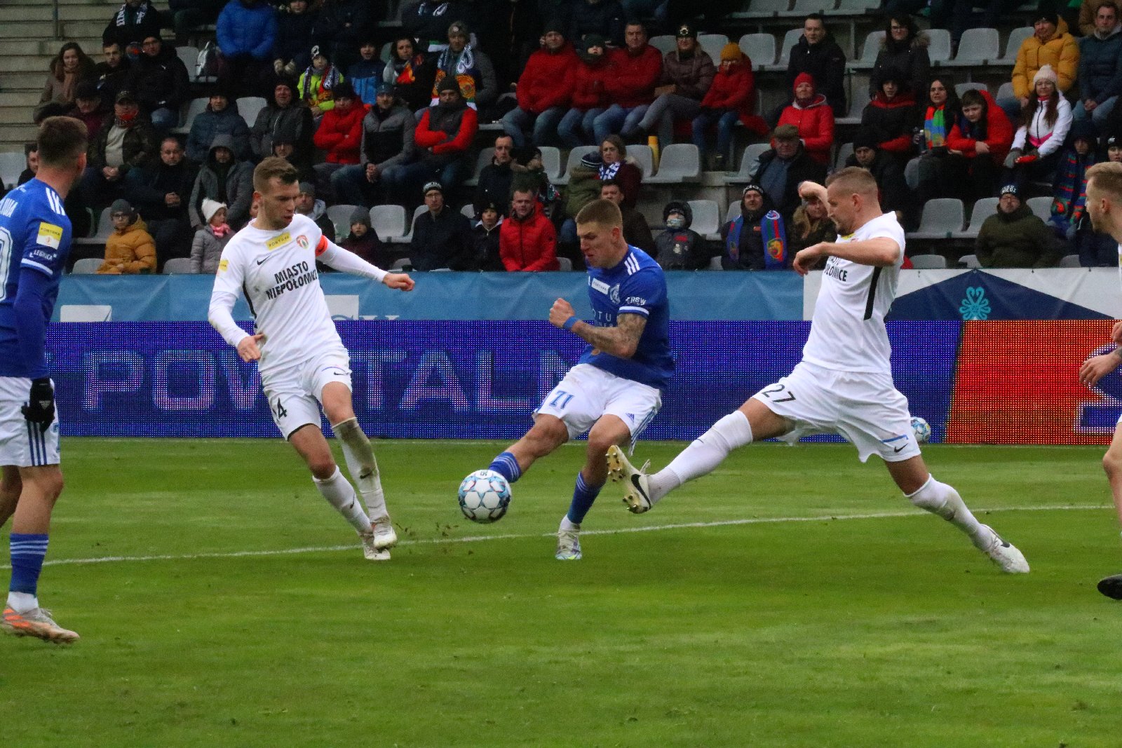 Kolejne zwycięstwo Miedzi Legnica po koncercie Makucha