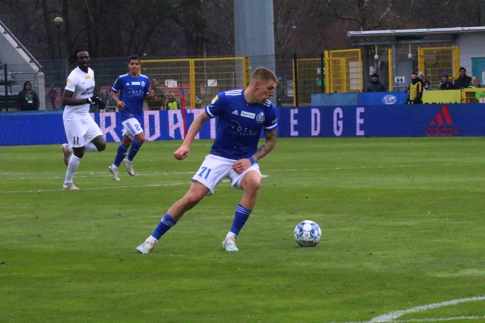 Kolejne zwycięstwo Miedzi Legnica po koncercie Makucha