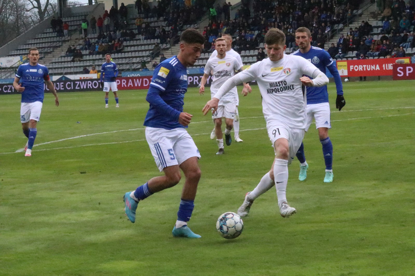 Kolejne zwycięstwo Miedzi Legnica po koncercie Makucha