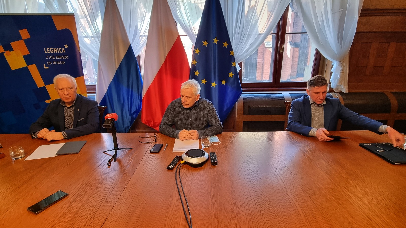 Wojewoda pochwalił stan gotowości Legnicy w obliczu kryzysu