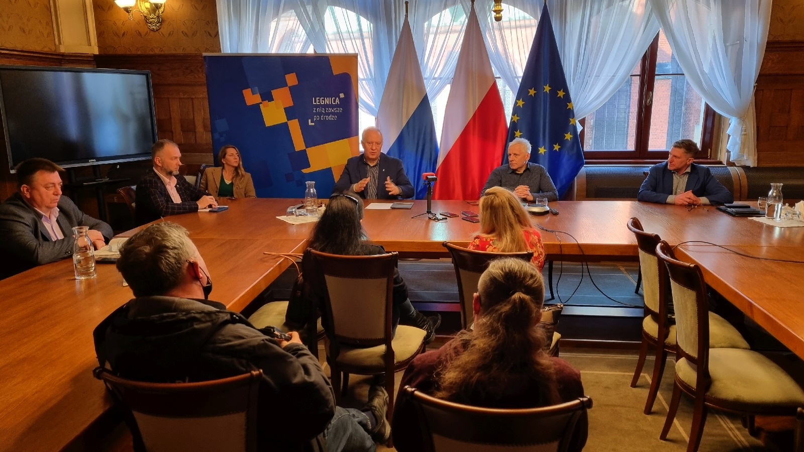 Wojewoda pochwalił stan gotowości Legnicy w obliczu kryzysu