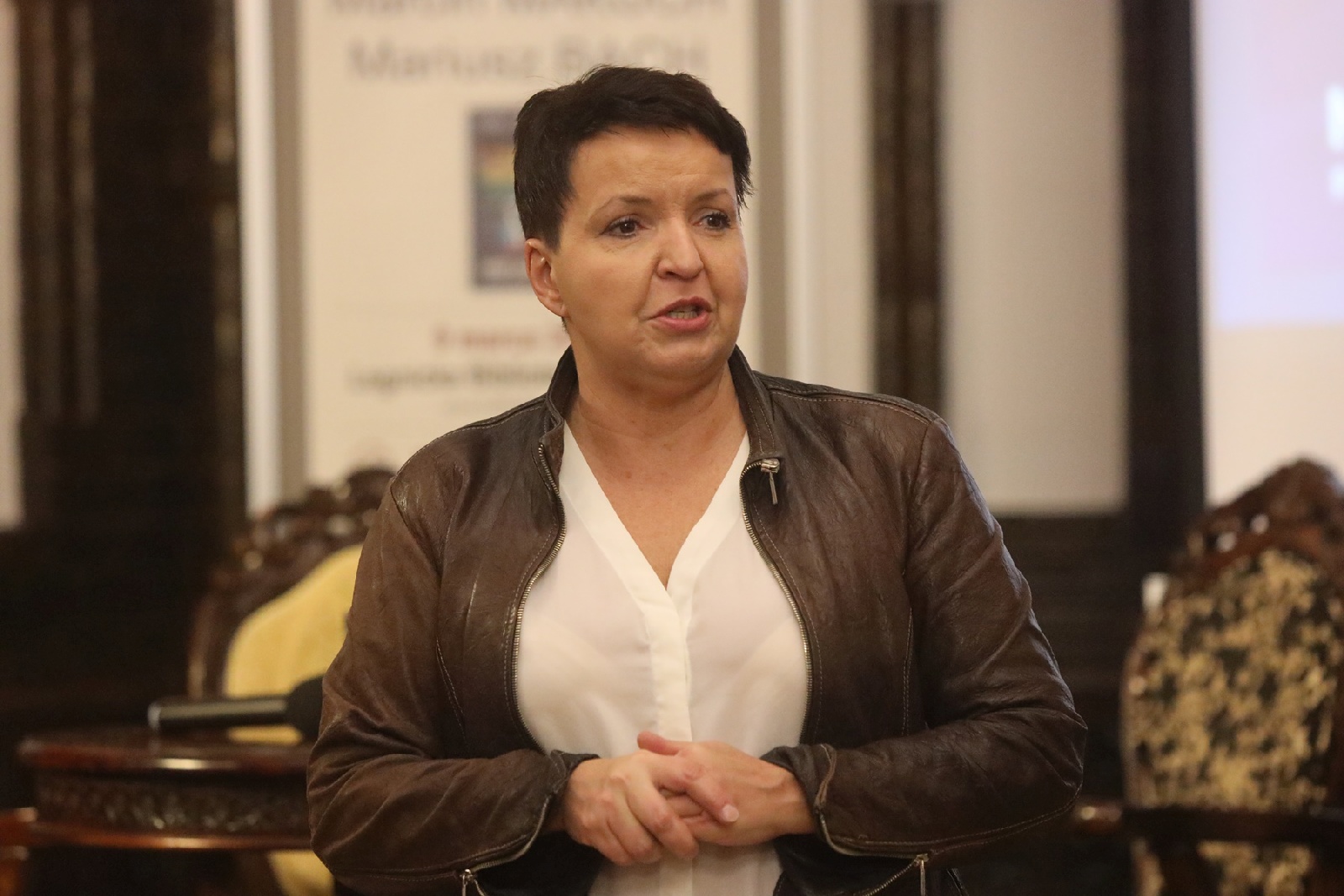 Autorzy monografii Miedzi Legnica na spotkaniu z czytelnikami