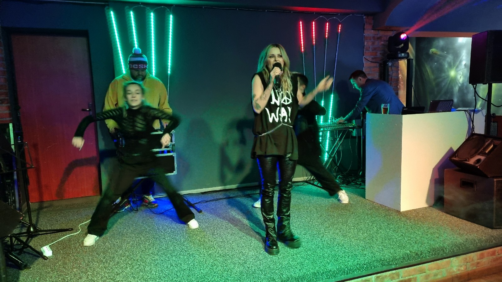 Razem Dla Ukrainy. Koncert z licytacjami w Dancing Queen