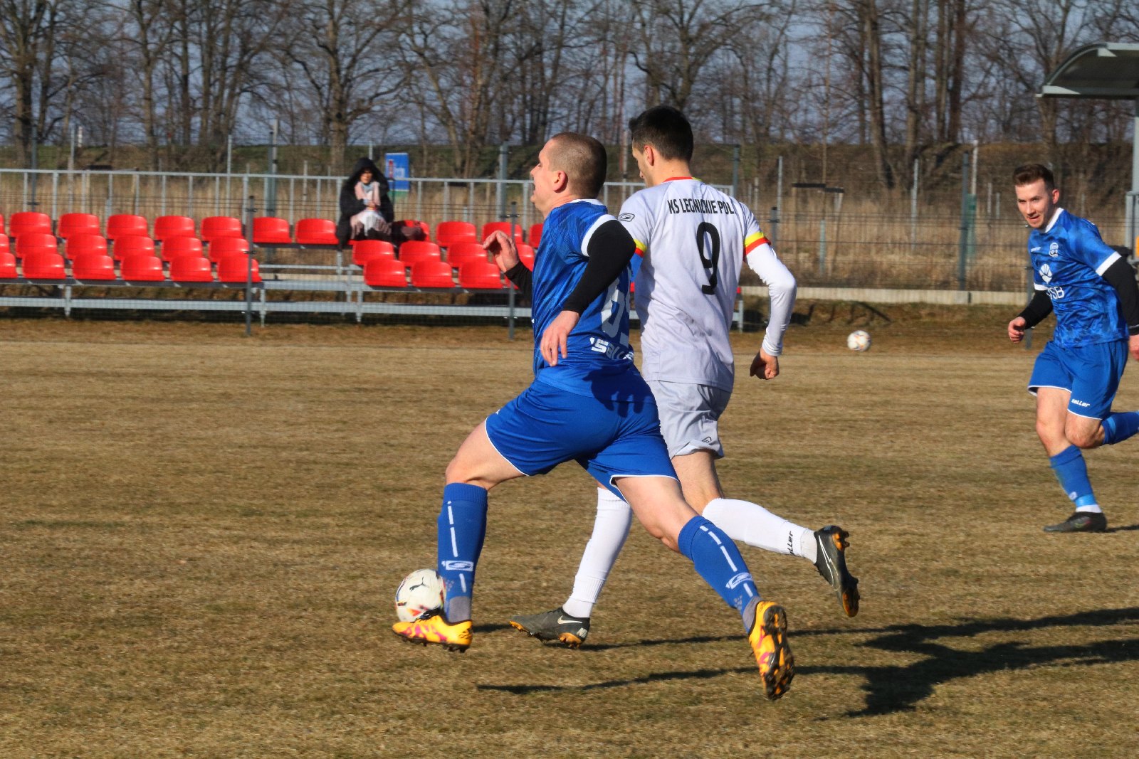 Posiłki z Ekstraklasy nie pomogły. Derby gminy dla Zrywu