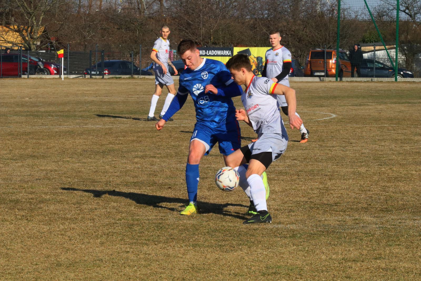 Posiłki z Ekstraklasy nie pomogły. Derby gminy dla Zrywu