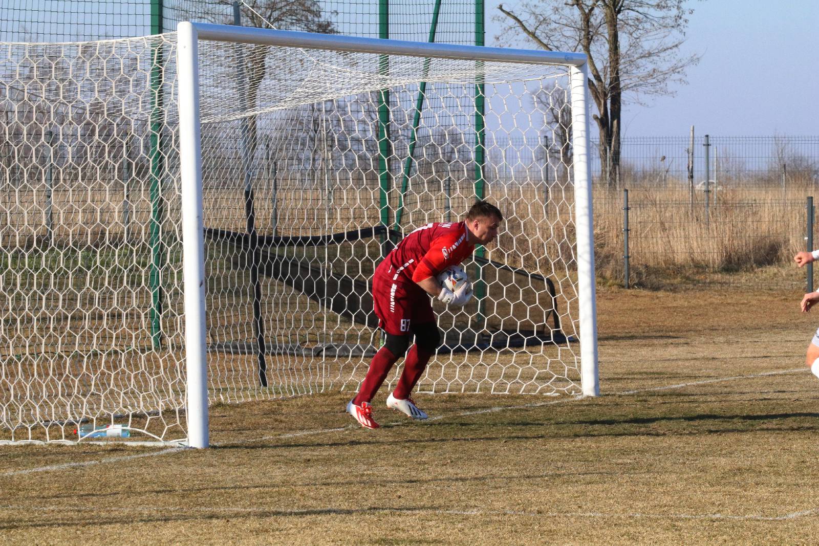 Posiłki z Ekstraklasy nie pomogły. Derby gminy dla Zrywu