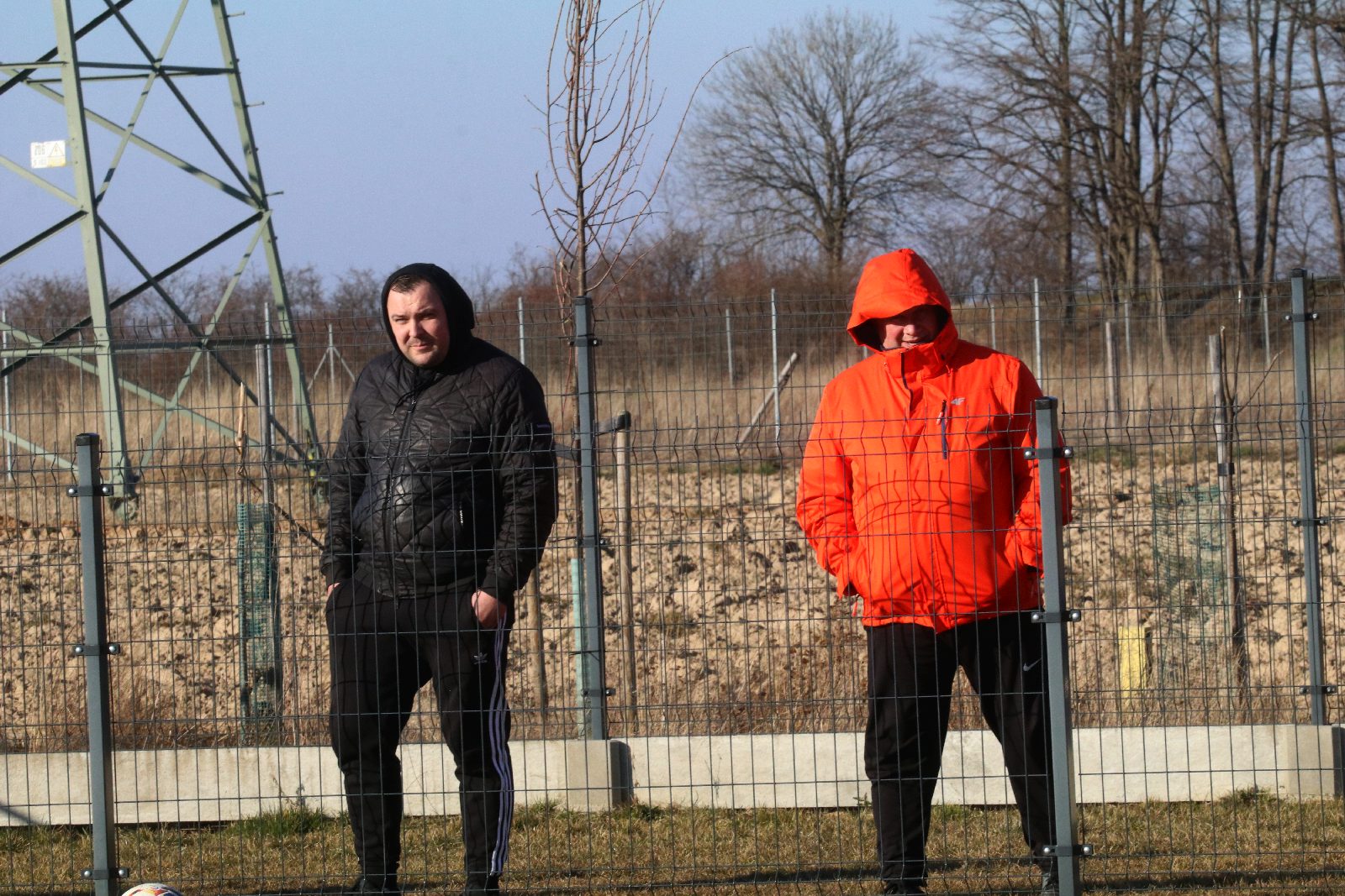 Posiłki z Ekstraklasy nie pomogły. Derby gminy dla Zrywu