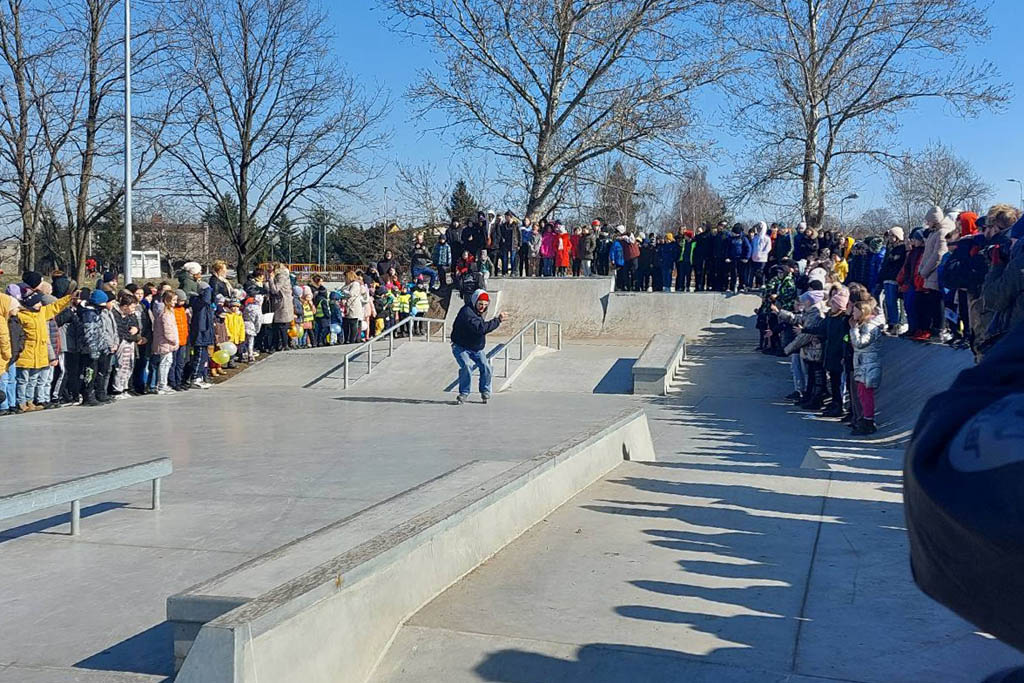 Chojnów ma już swój skatepark. Młodzież się cieszy