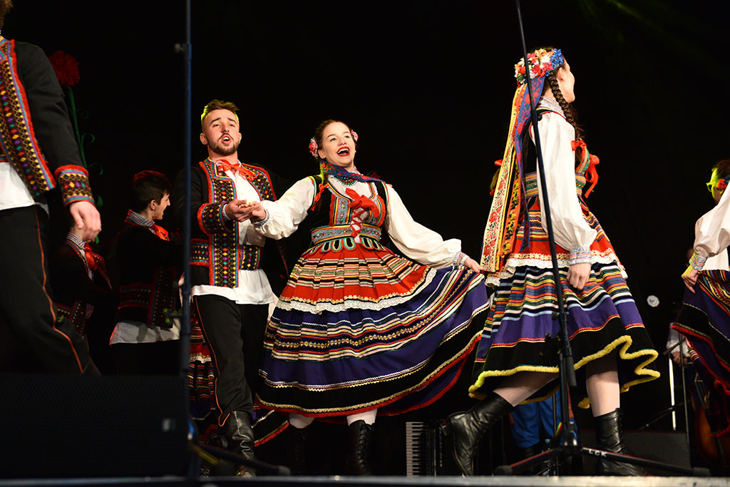 To były ciekawe „Opowieści o babach, niewiastach i kobietach”