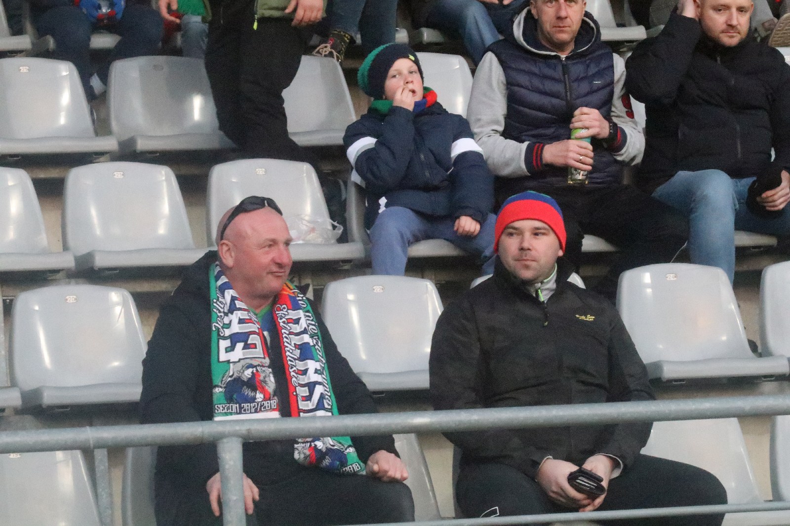 Ponad trzy tysiące kibiców oglądało mecz Miedzi z Koroną