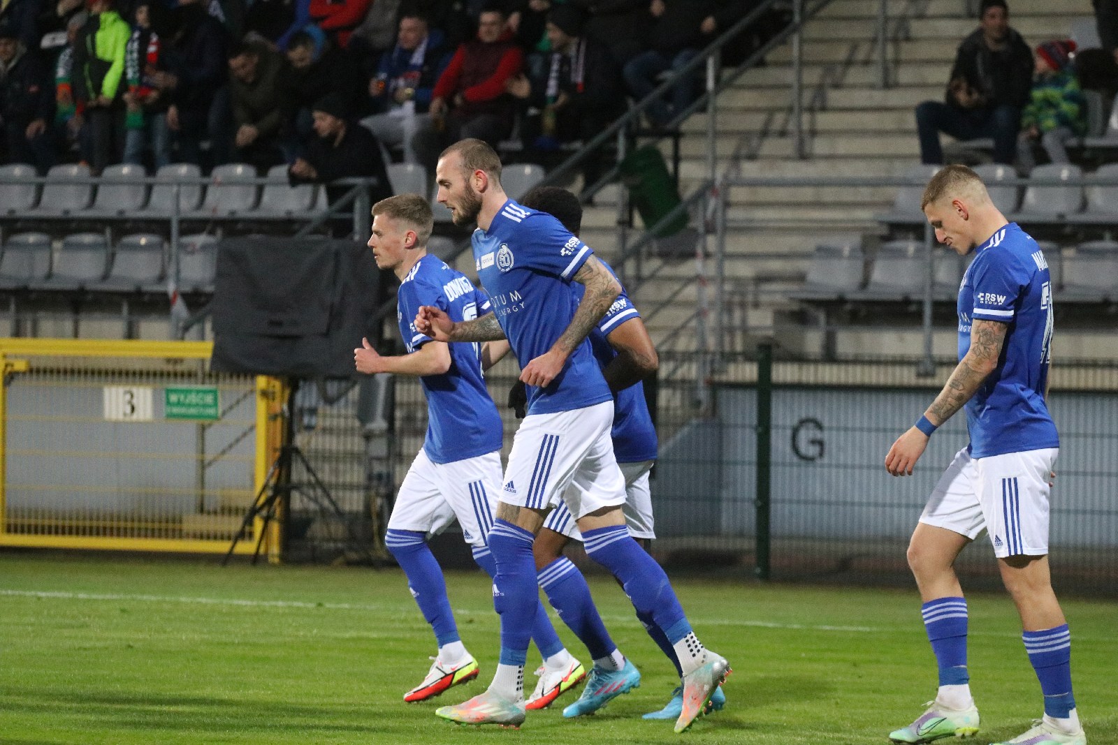Podział punktów w meczu Miedzi Legnica z Koroną Kielce