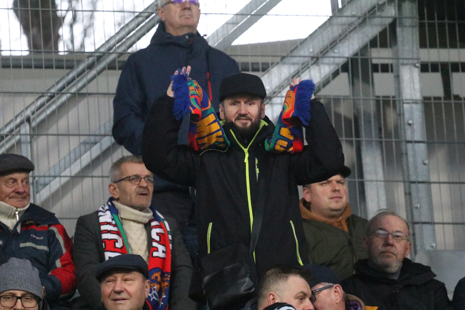 Ponad trzy tysiące kibiców oglądało mecz Miedzi z Koroną