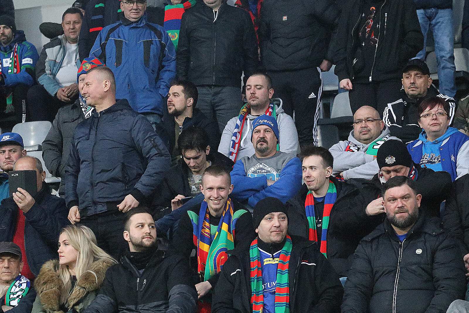 Ponad trzy tysiące kibiców oglądało mecz Miedzi z Koroną
