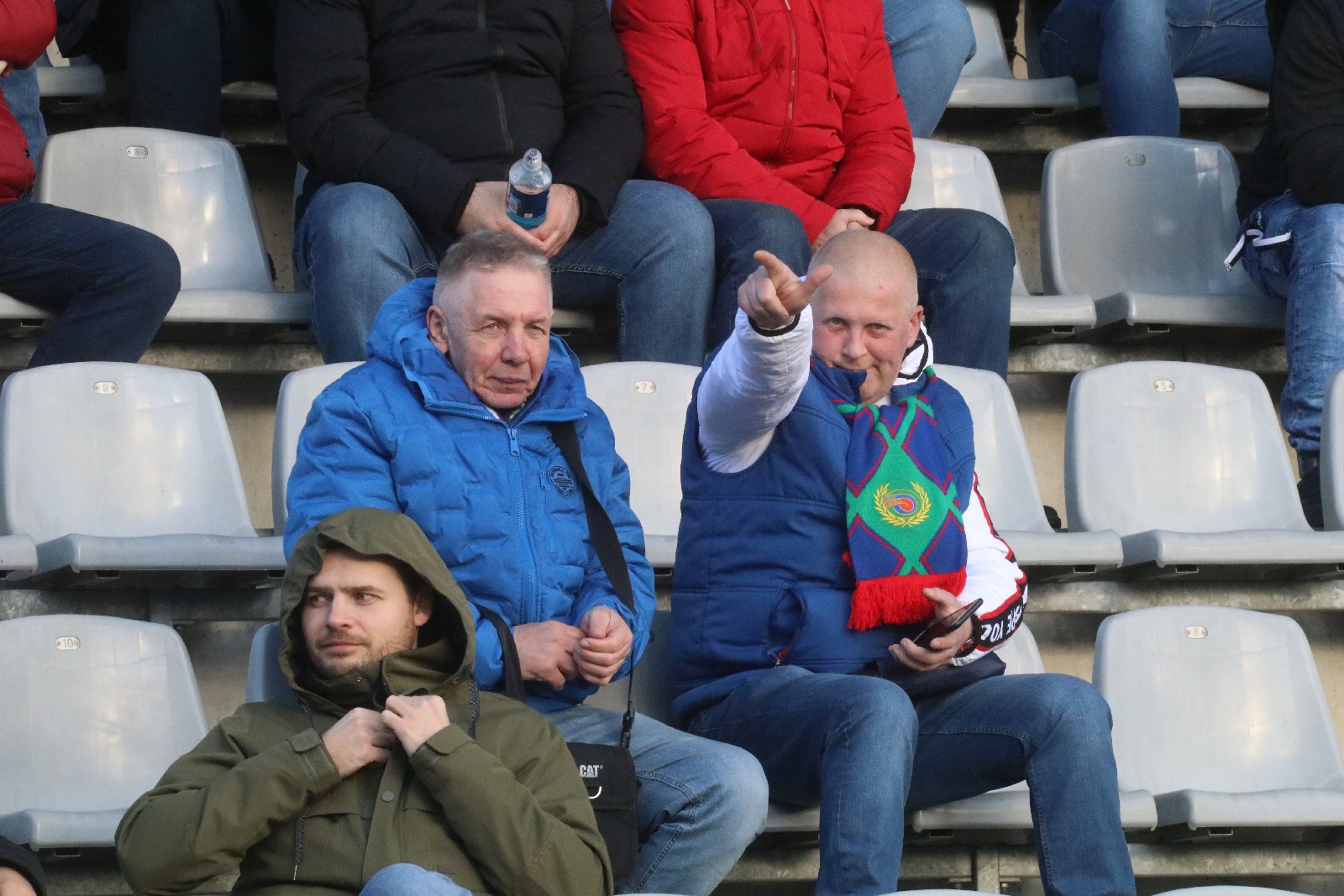 Kibice na stadionie Miedzi podczas meczu ze Stomilem Olsztyn