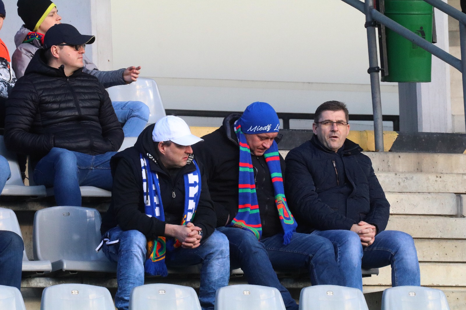 Kibice na stadionie Miedzi podczas meczu ze Stomilem Olsztyn