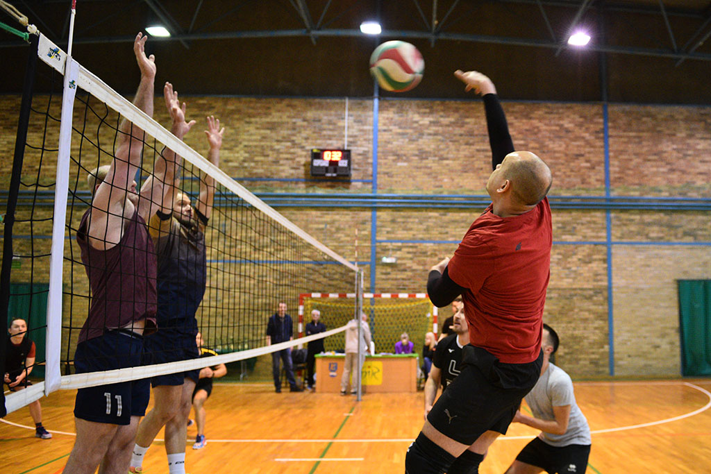 Wiosenna Siatkówka z Ośrodkiem Sportu i Rekreacji